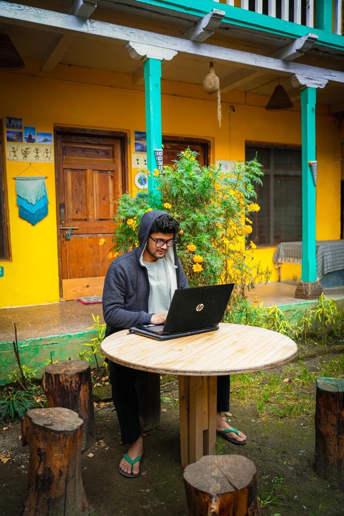 Yaarana Stay & Cafe, Vashisht, Manali Exterior foto